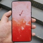 Tohle vypadá úžasně! Na internetu se objevila fotografie prototypu Galaxy S10
